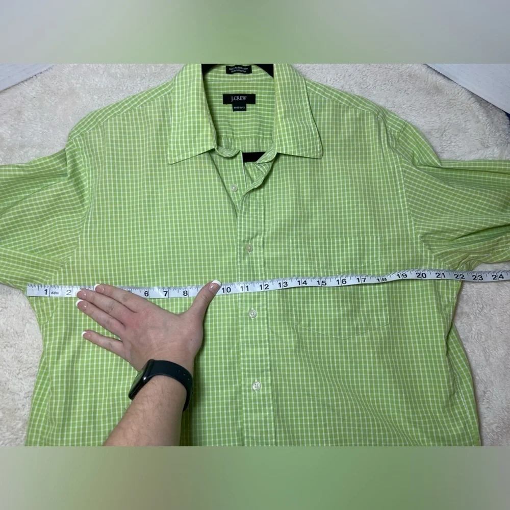 J.Crew Green Check Button Down Shirt Men’s Medium 15-15.5 100% Cotton